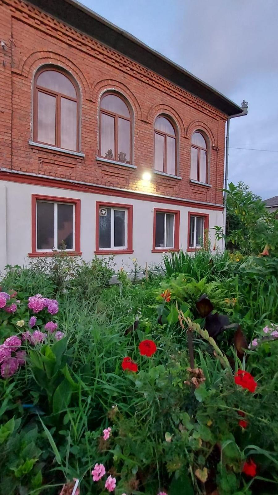 Boutique Hotel Поти Экстерьер фото